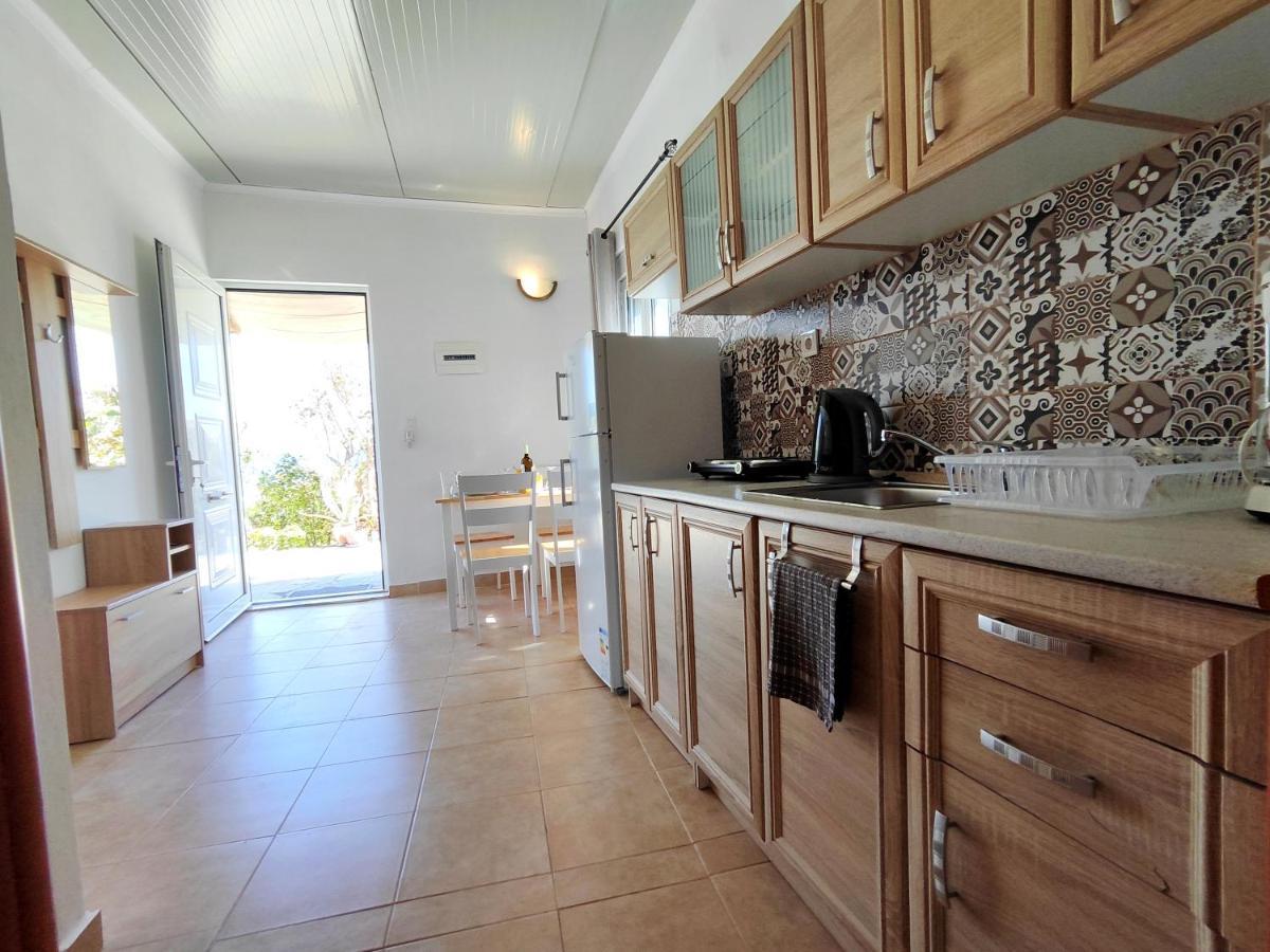 "Sunrise Stegna" 3 Apartment Archangelos  Luaran gambar